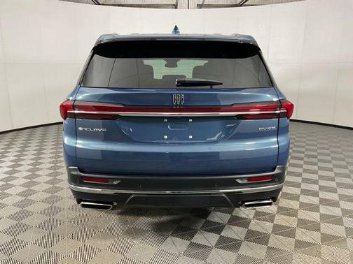 2025 Buick Enclave Preferred FWD