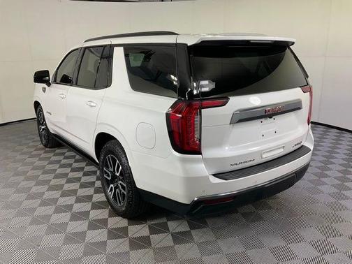 2024 GMC Yukon 4WD AT4