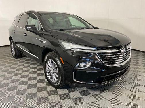2024 Buick Enclave Essence FWD