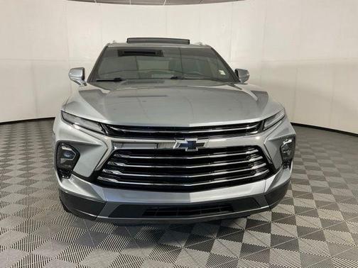 Sterling Metallic 2023 Chevrolet Blazer Premier