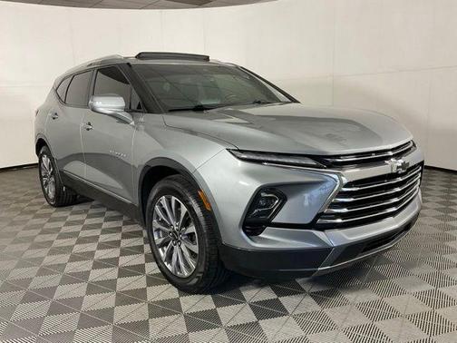 Sterling Metallic 2023 Chevrolet Blazer Premier