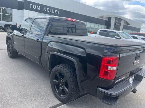 Onyx Black 2017 GMC Sierra 1500 SLE
