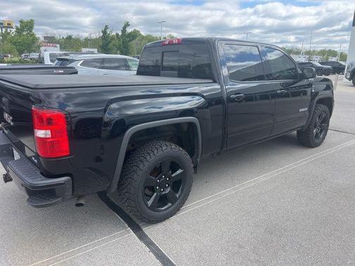 Onyx Black 2017 GMC Sierra 1500 SLE