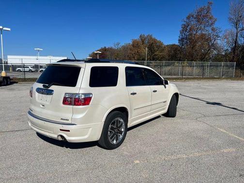 2012 GMC Acadia Denali
