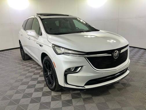 2024 Buick Enclave Essence AWD