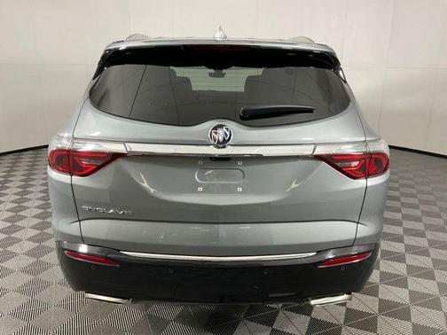2024 Buick Enclave Essence FWD