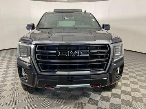 2024 GMC Yukon 4WD AT4