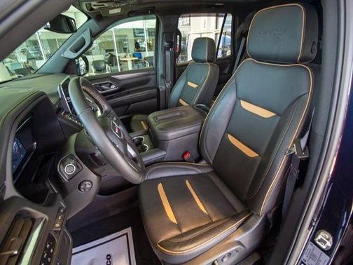 2024 GMC Yukon 4WD AT4