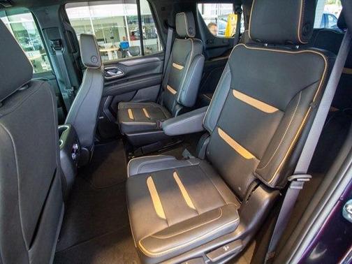 2024 GMC Yukon 4WD AT4