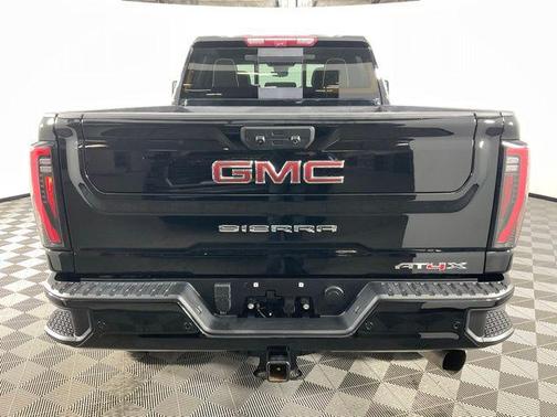 2025 GMC Sierra 2500 AT4X