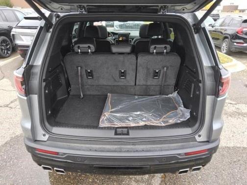 2024 GMC Acadia AWD AT4