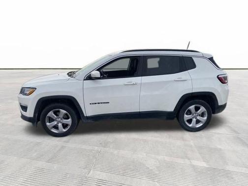 White Clearcoat 2018 Jeep Compass Latitude