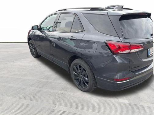 Iron Gray Metallic 2022 Chevrolet Equinox FWD RS
