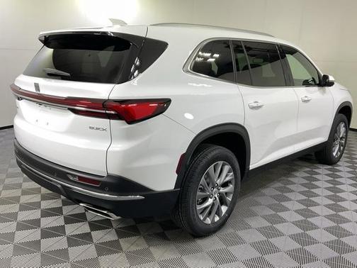 2025 Buick Enclave Preferred FWD