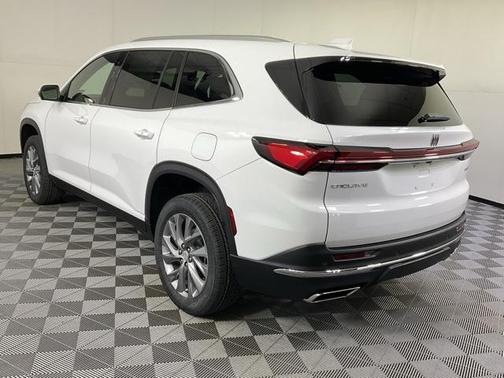 2025 Buick Enclave Preferred FWD