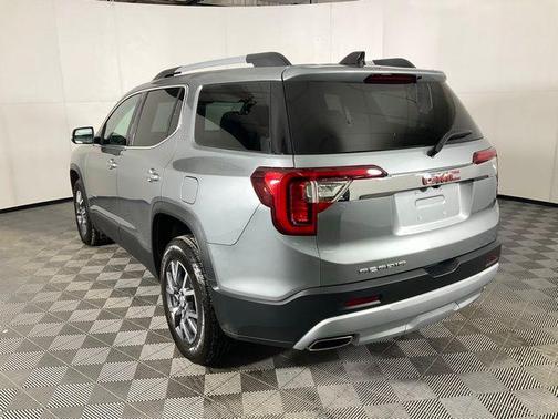 2023 GMC Acadia FWD SLT