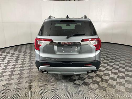 2023 GMC Acadia FWD SLT