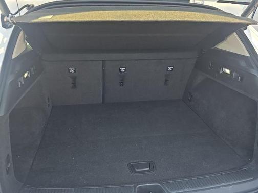 Summit White 2023 Buick Envision Essence AWD