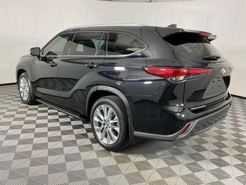 2023 Toyota Highlander Limited