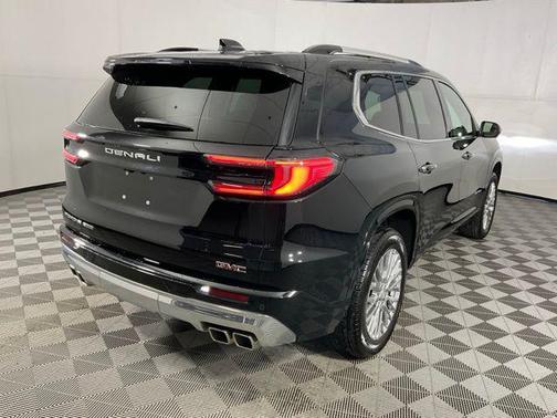 2024 GMC Acadia Denali