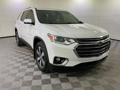 2021 Chevrolet Traverse LT Leather