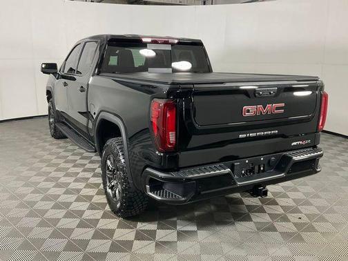 Onyx Black 2024 GMC Sierra 1500 AT4X