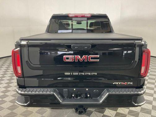 Onyx Black 2024 GMC Sierra 1500 AT4X