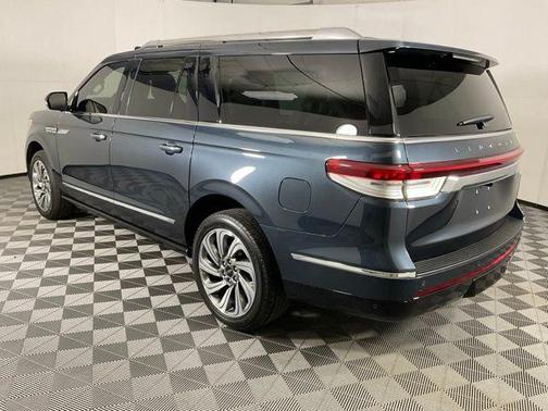2024 Lincoln Navigator Reserve