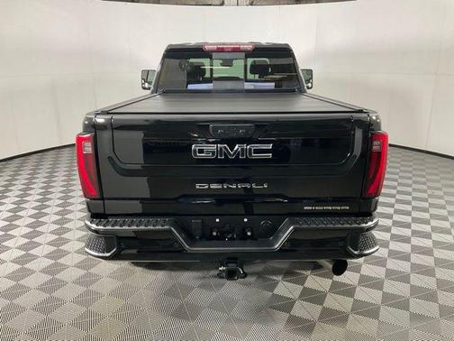 2024 GMC Sierra 2500 Denali Ultimate
