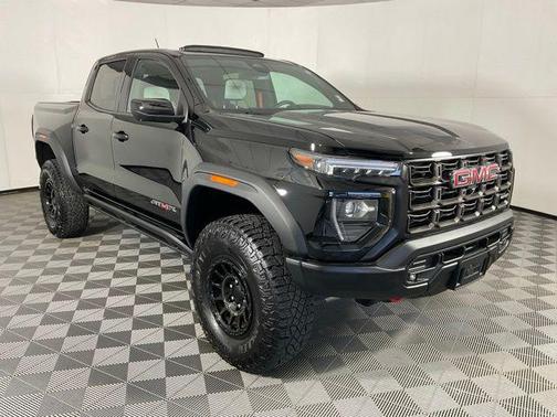 2024 GMC Canyon AT4X