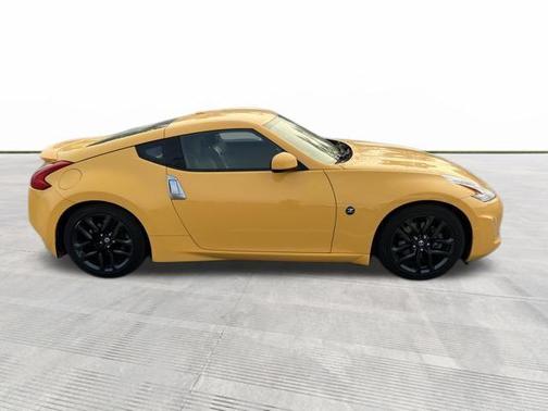 2017 Nissan 370Z Touring