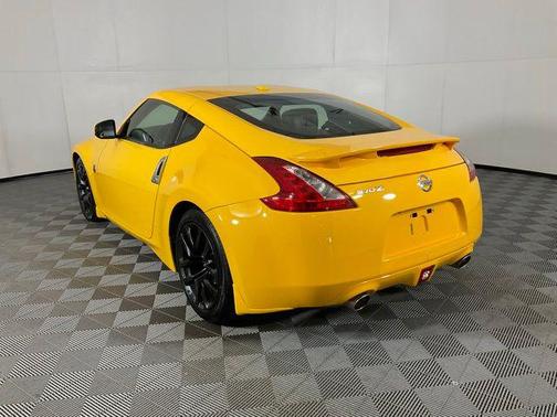 2017 Nissan 370Z Touring