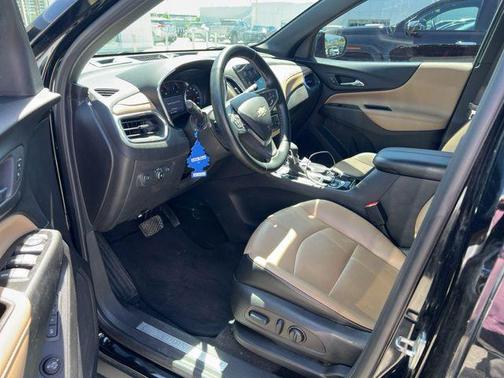 Mosaic Black Metallic 2023 Chevrolet Equinox Premier w/1LZ