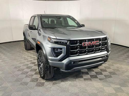 2025 GMC Canyon AT4