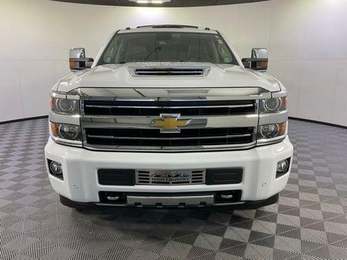 2019 Chevrolet Silverado 2500 High Country