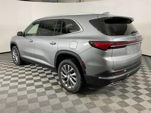2025 Buick Enclave Preferred FWD