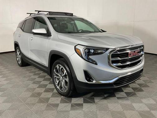 Quicksilver Metallic 2018 GMC Terrain SLT