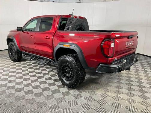 2024 GMC Canyon AT4X