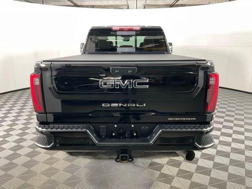 2025 GMC Sierra 2500 Denali Ultimate