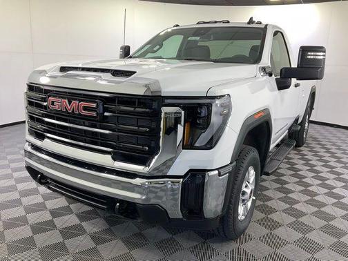 2025 GMC Sierra 2500 Base