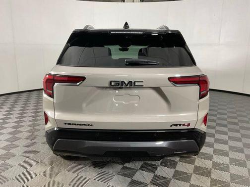 2026 GMC Terrain AWD AT4