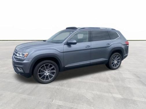 Platinum Gray Metallic 2019 Volkswagen Atlas 3.6L SEL Premium