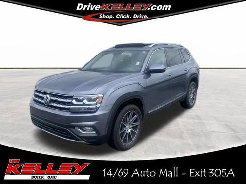 Platinum Gray Metallic 2019 Volkswagen Atlas 3.6L SEL Premium
