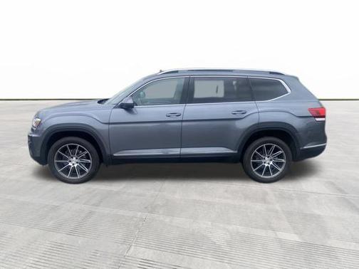 Platinum Gray Metallic 2019 Volkswagen Atlas 3.6L SEL Premium