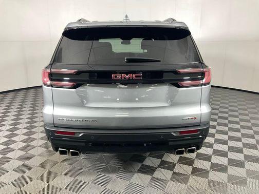 2024 GMC Acadia AWD AT4