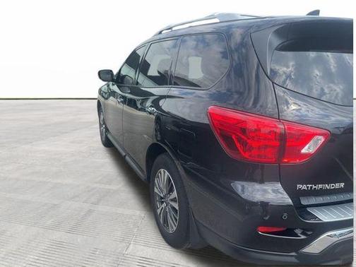 2020 Nissan Pathfinder S 4WD