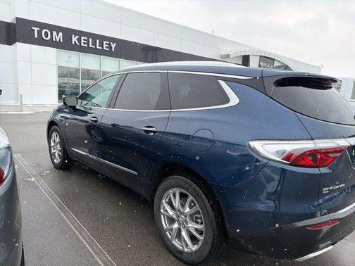 2024 Buick Enclave Essence AWD