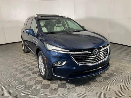 2024 Buick Enclave Essence AWD