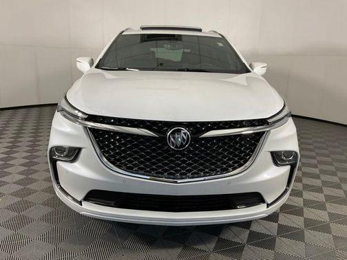 White Frost Tricoat 2024 Buick Enclave Avenir FWD