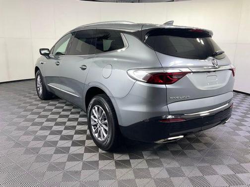 2023 Buick Enclave Essence FWD